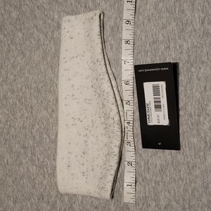 UR Headband, Earband, White, NWT,